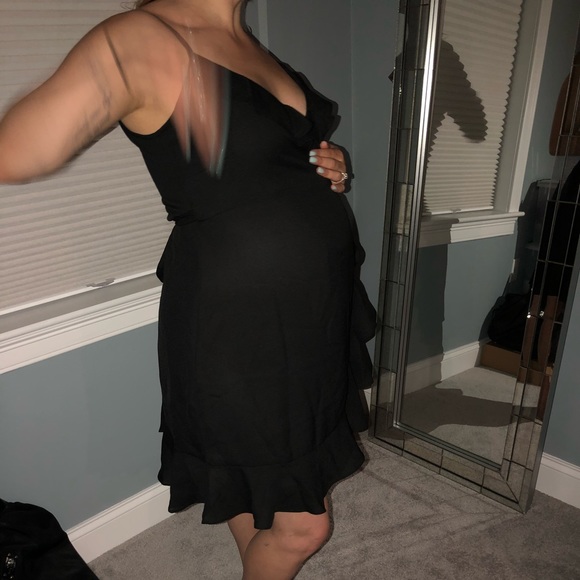 ASOS Maternity Black Ruffle Dress - Picture 3 of 3
